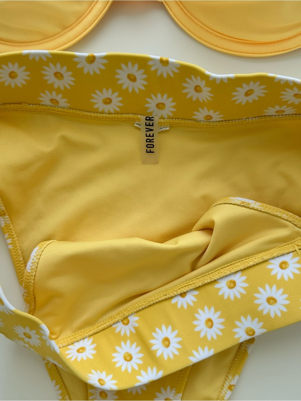 Yellow Daisy mis-match bikini set- M bottom, L top (NWT) - Picture 4 of 6